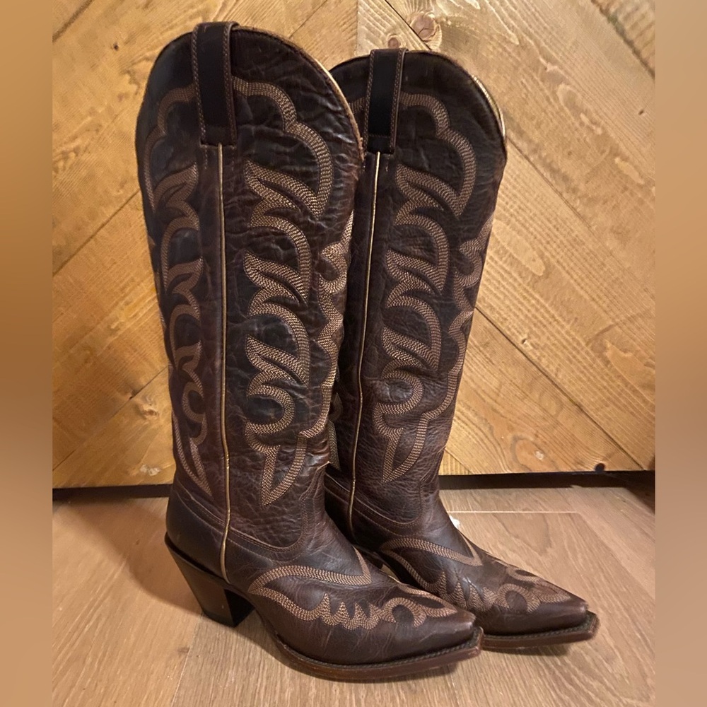 Shyanne Cowboy Boots 6.5